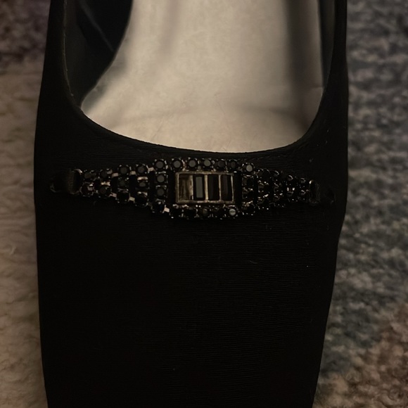 Stuart Weitzman Baton Black Peau Heels - Picture 3 of 6